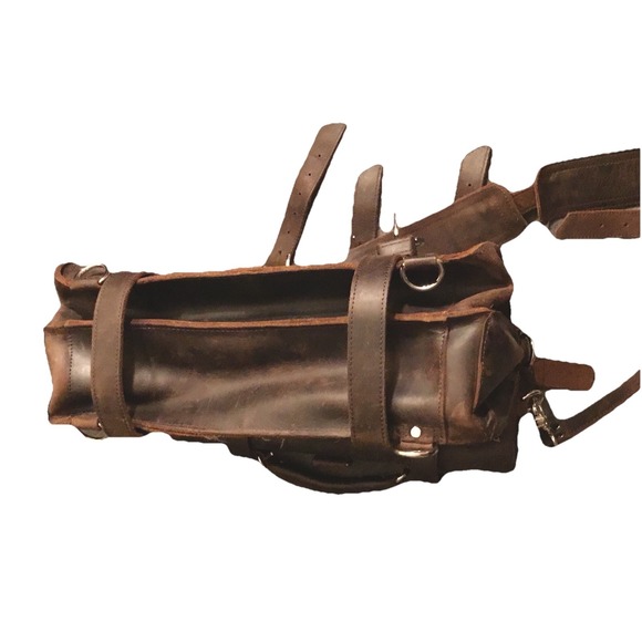 New Traveler 16" Large Classic Full Gain Leather Briefcase Backpack - Picture 9 of 9